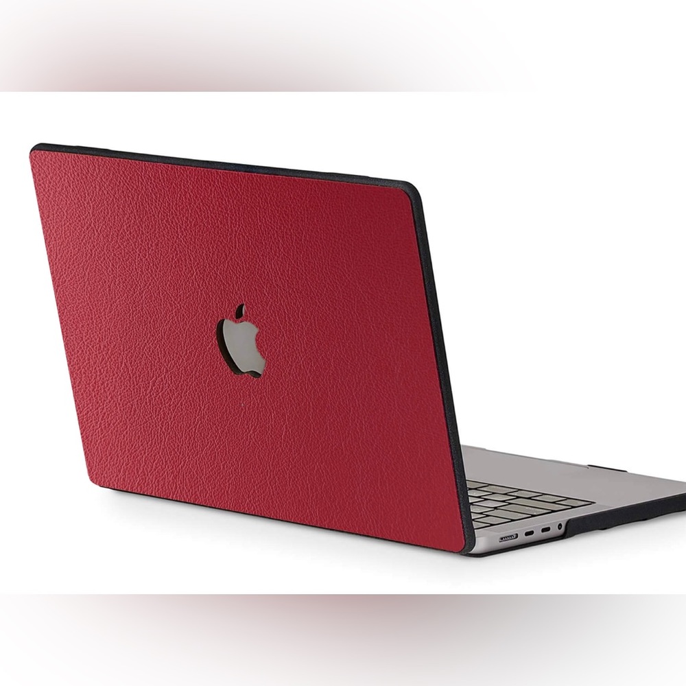 MacBook Pro 14”
Case